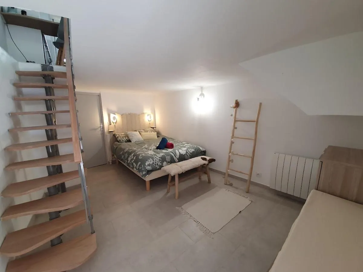 14 Rue Mousseline Apartment Greoux-les-Bains France