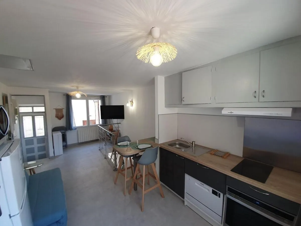 14 Rue Mousseline Apartment Greoux-les-Bains 0*,  France